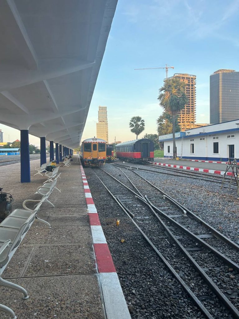 train from Phnom Penh to Battambang