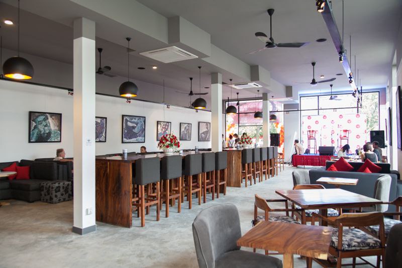 Exploring Art and Flavor at Java Creative Cafe