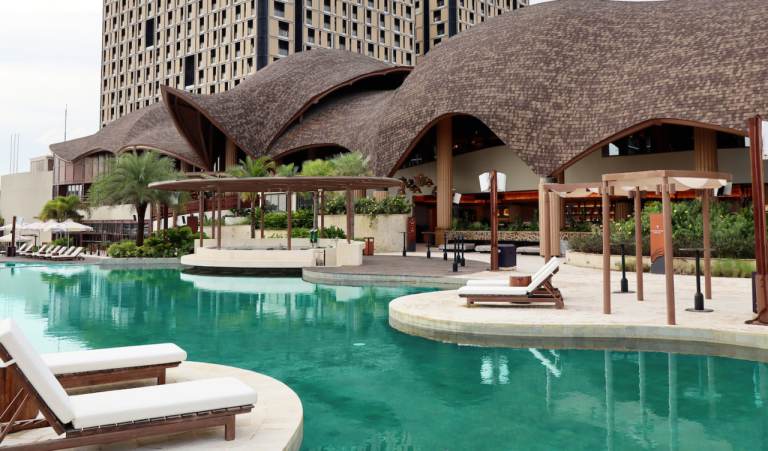 Khayangan Beach Club