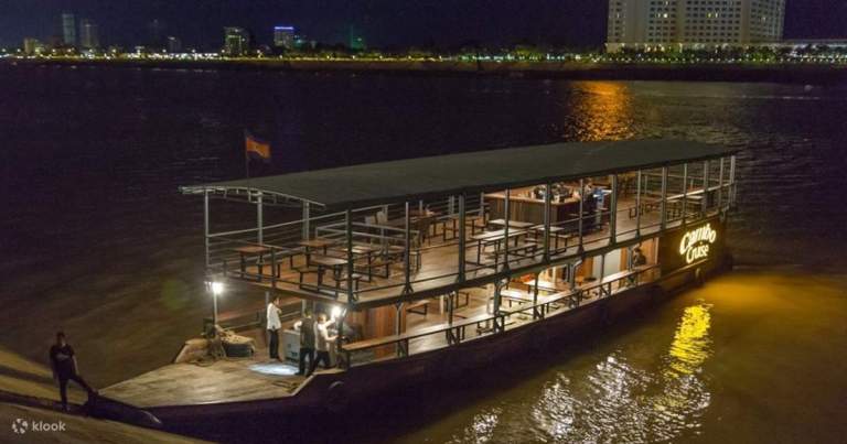 Connect and Cruise: InterNations Networking Event on the Mekong Sets Sail